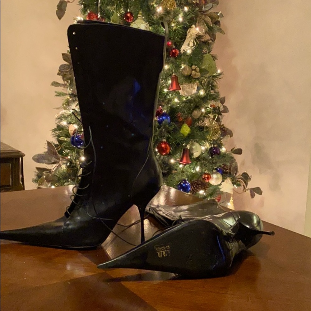 Lace up All leather Boots